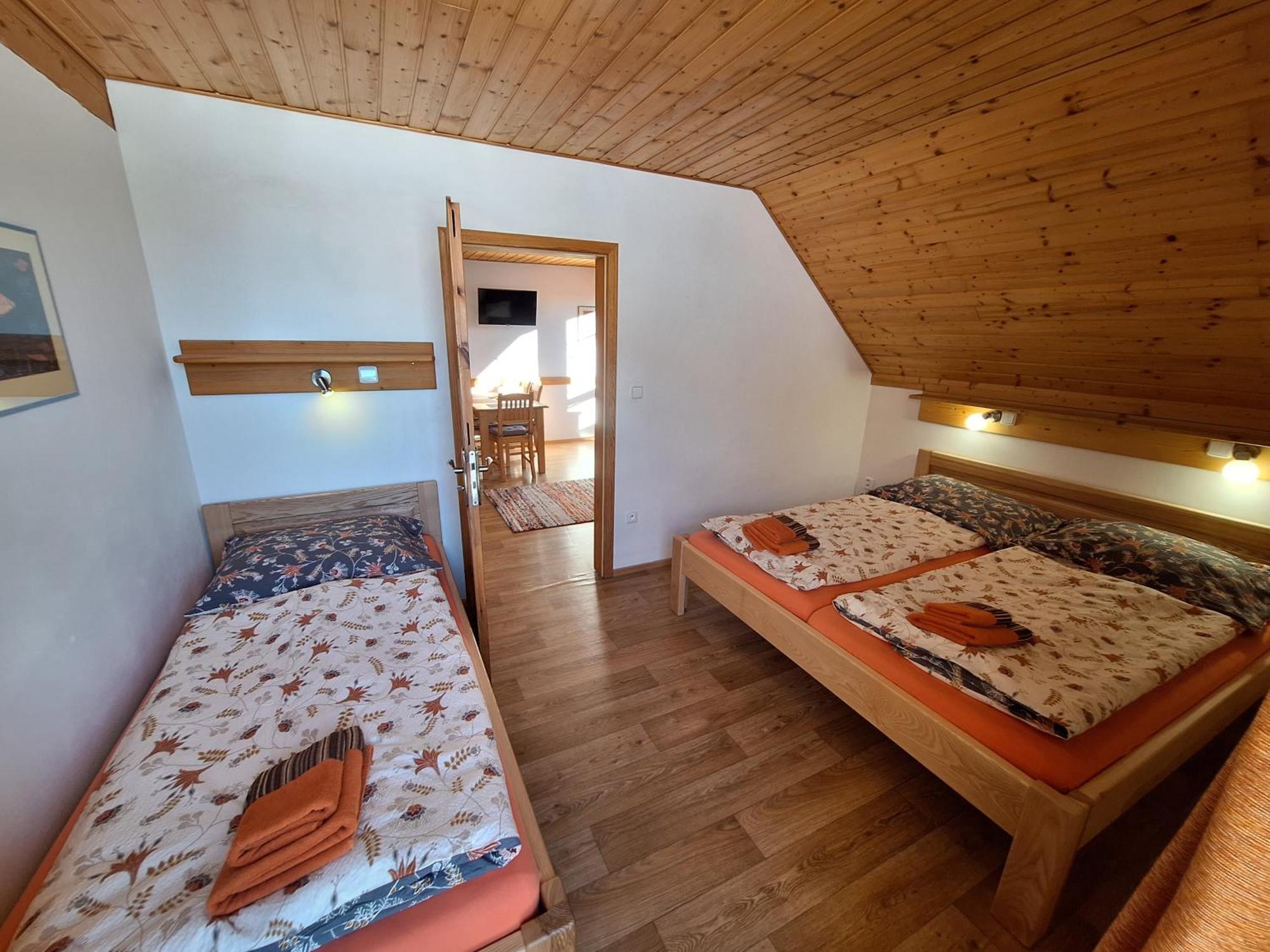 Ester Apartament *